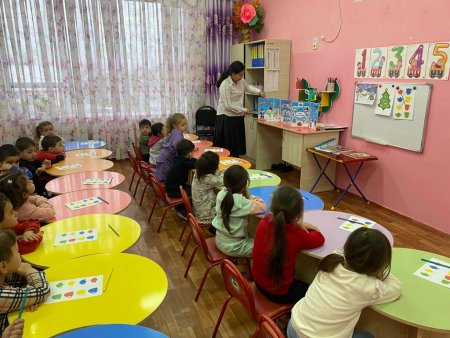 Шығармашылық дағдыларын зерттеу іс-әрекетін дамыту (сөйлеуді дамыту, қоршаған ортамен танысу, сурет салу, жапсыру)