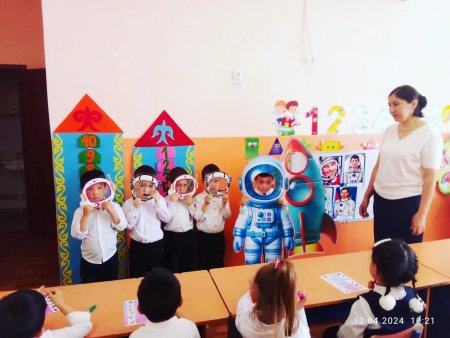Тақырыптық іс-әрекет: «Ғажайып ғарыш»