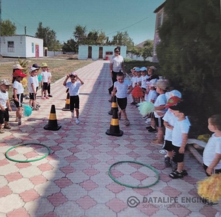 "Денсаулық кепілі-қимыл" Қозғалыс ойындары және жеңіл жаттығулар